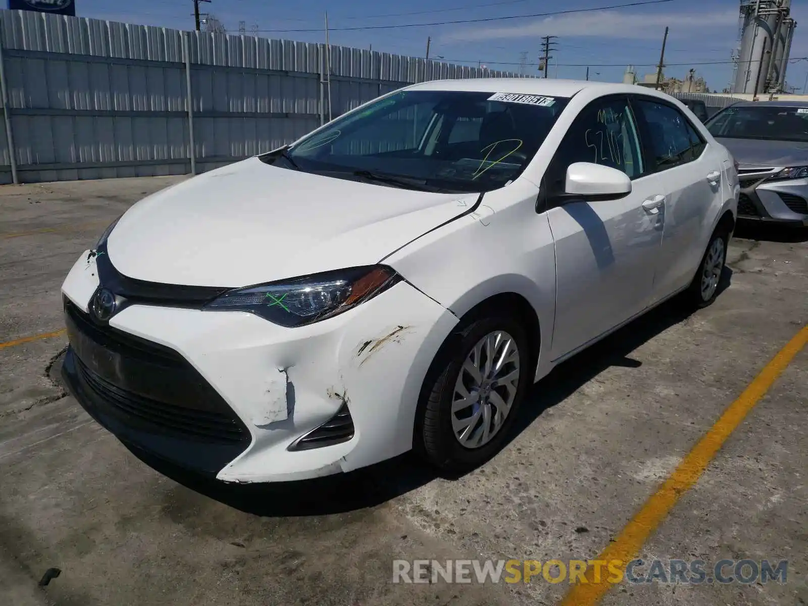 2 Photograph of a damaged car 5YFBURHE7KP928723 TOYOTA COROLLA 2019