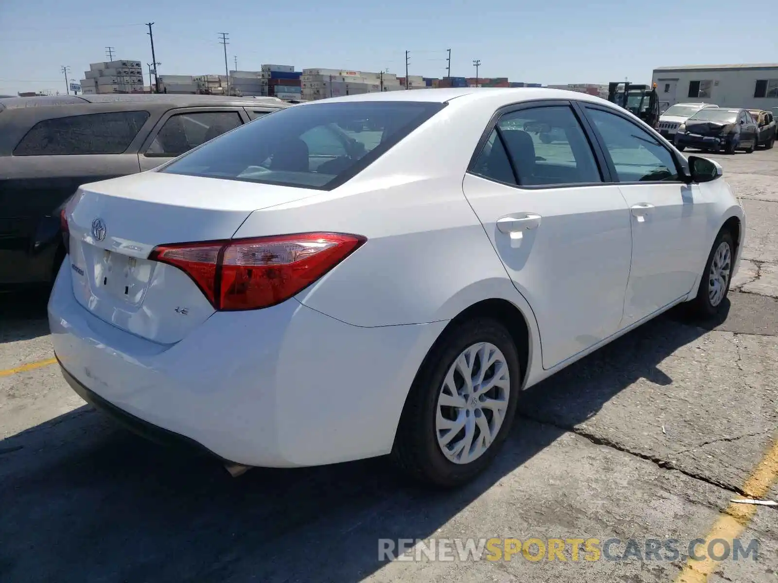 4 Photograph of a damaged car 5YFBURHE7KP928723 TOYOTA COROLLA 2019