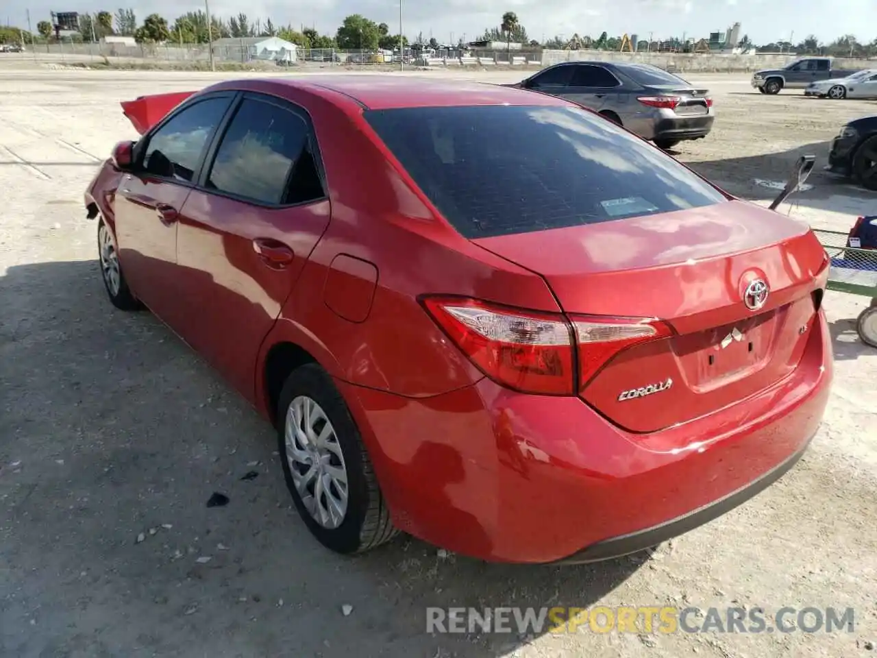 3 Photograph of a damaged car 5YFBURHE7KP929516 TOYOTA COROLLA 2019