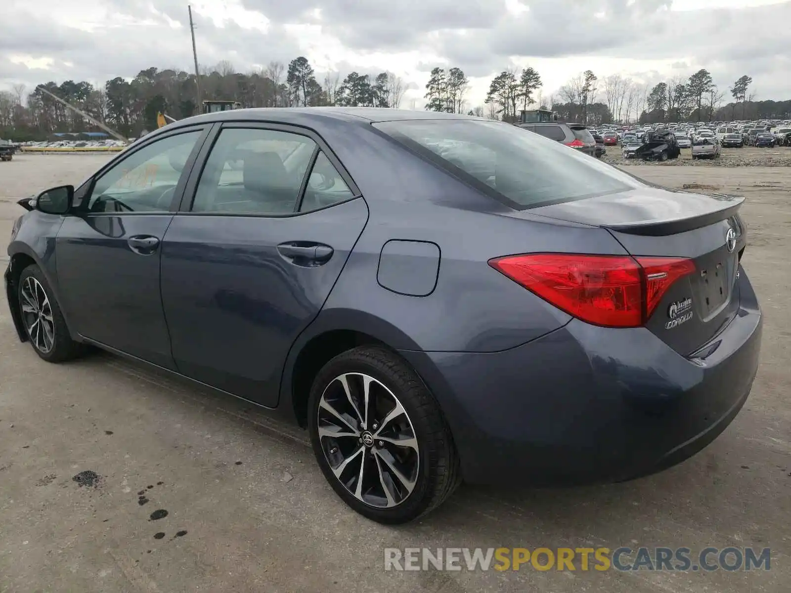 3 Photograph of a damaged car 5YFBURHE7KP929788 TOYOTA COROLLA 2019