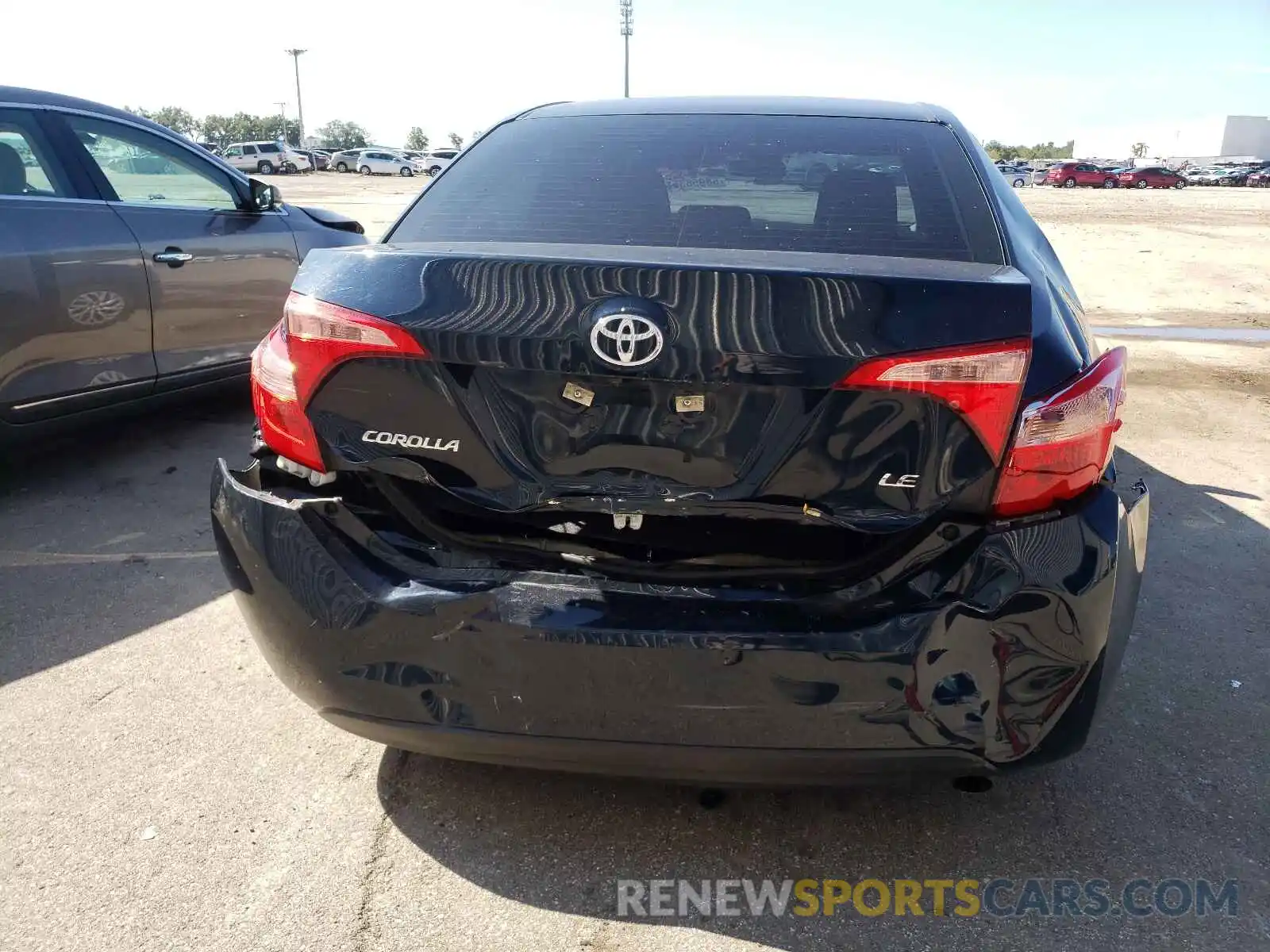 9 Photograph of a damaged car 5YFBURHE7KP931220 TOYOTA COROLLA 2019