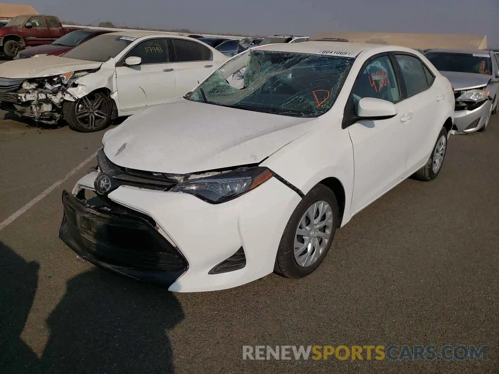 2 Photograph of a damaged car 5YFBURHE7KP931248 TOYOTA COROLLA 2019