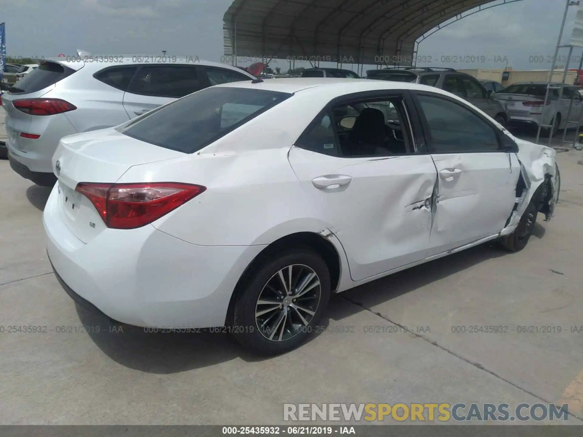 4 Photograph of a damaged car 5YFBURHE7KP931556 TOYOTA COROLLA 2019