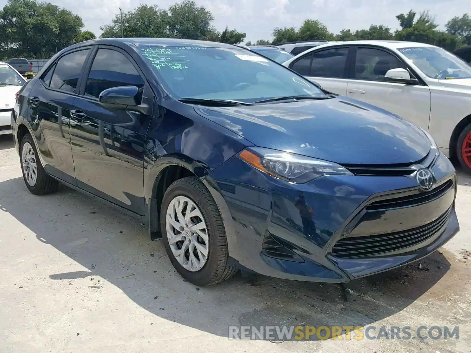 1 Photograph of a damaged car 5YFBURHE7KP932111 TOYOTA COROLLA 2019