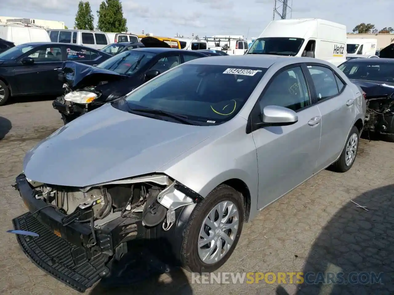 2 Photograph of a damaged car 5YFBURHE7KP932318 TOYOTA COROLLA 2019