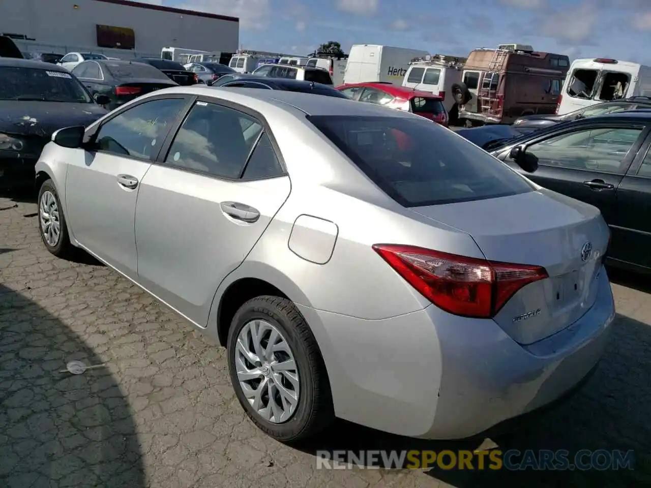 3 Photograph of a damaged car 5YFBURHE7KP932318 TOYOTA COROLLA 2019