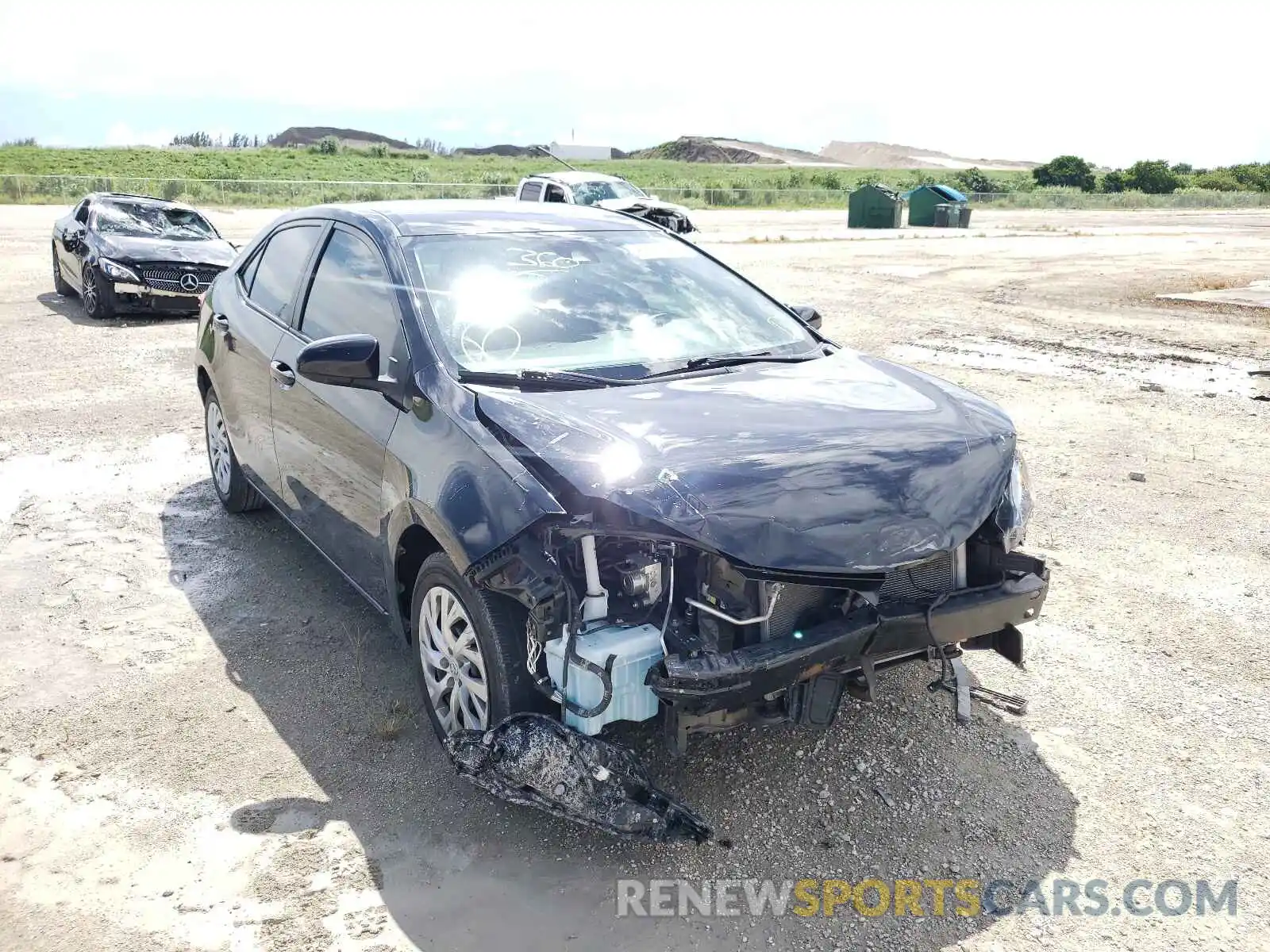 1 Photograph of a damaged car 5YFBURHE7KP933145 TOYOTA COROLLA 2019