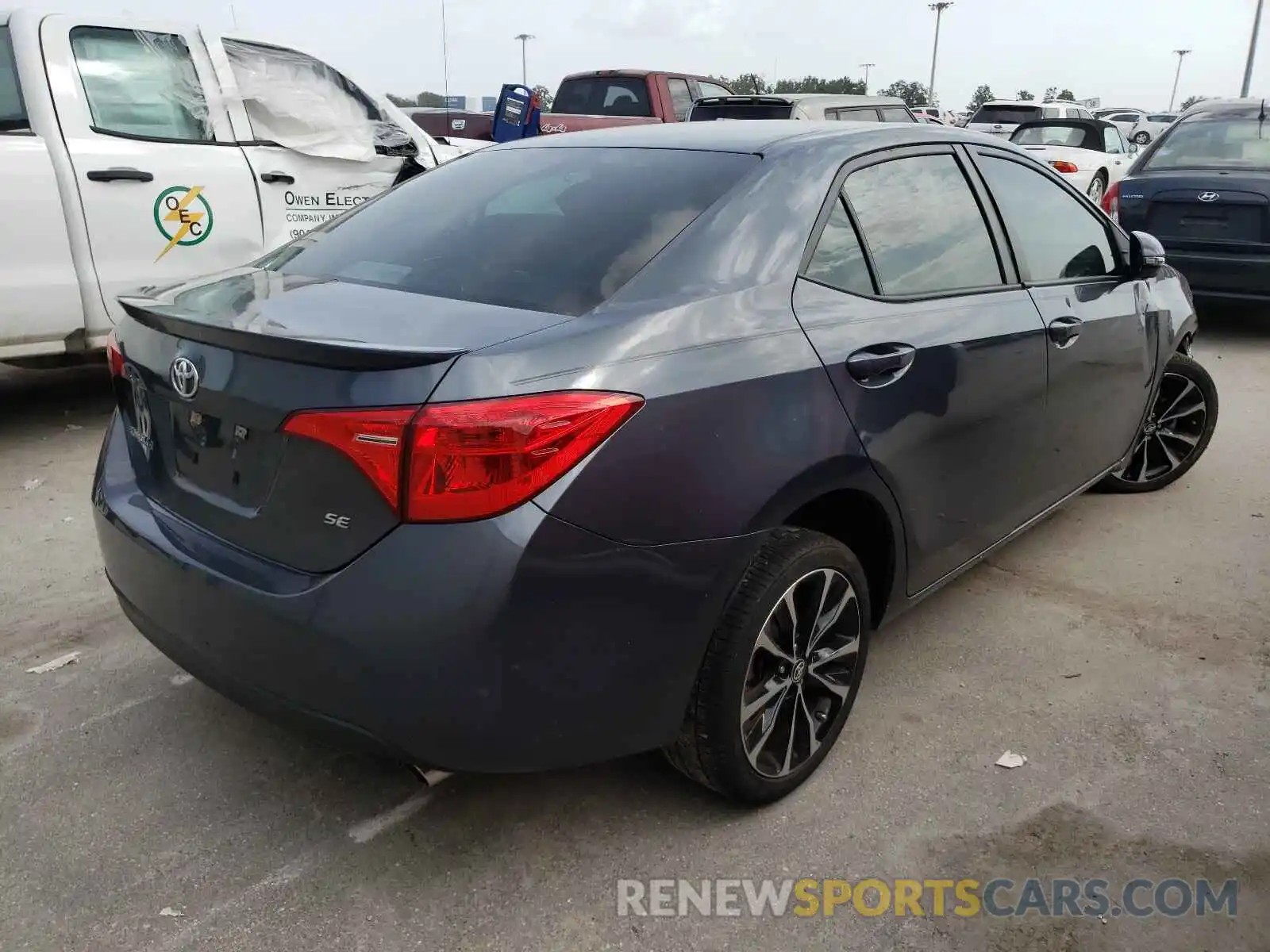 4 Photograph of a damaged car 5YFBURHE7KP933257 TOYOTA COROLLA 2019