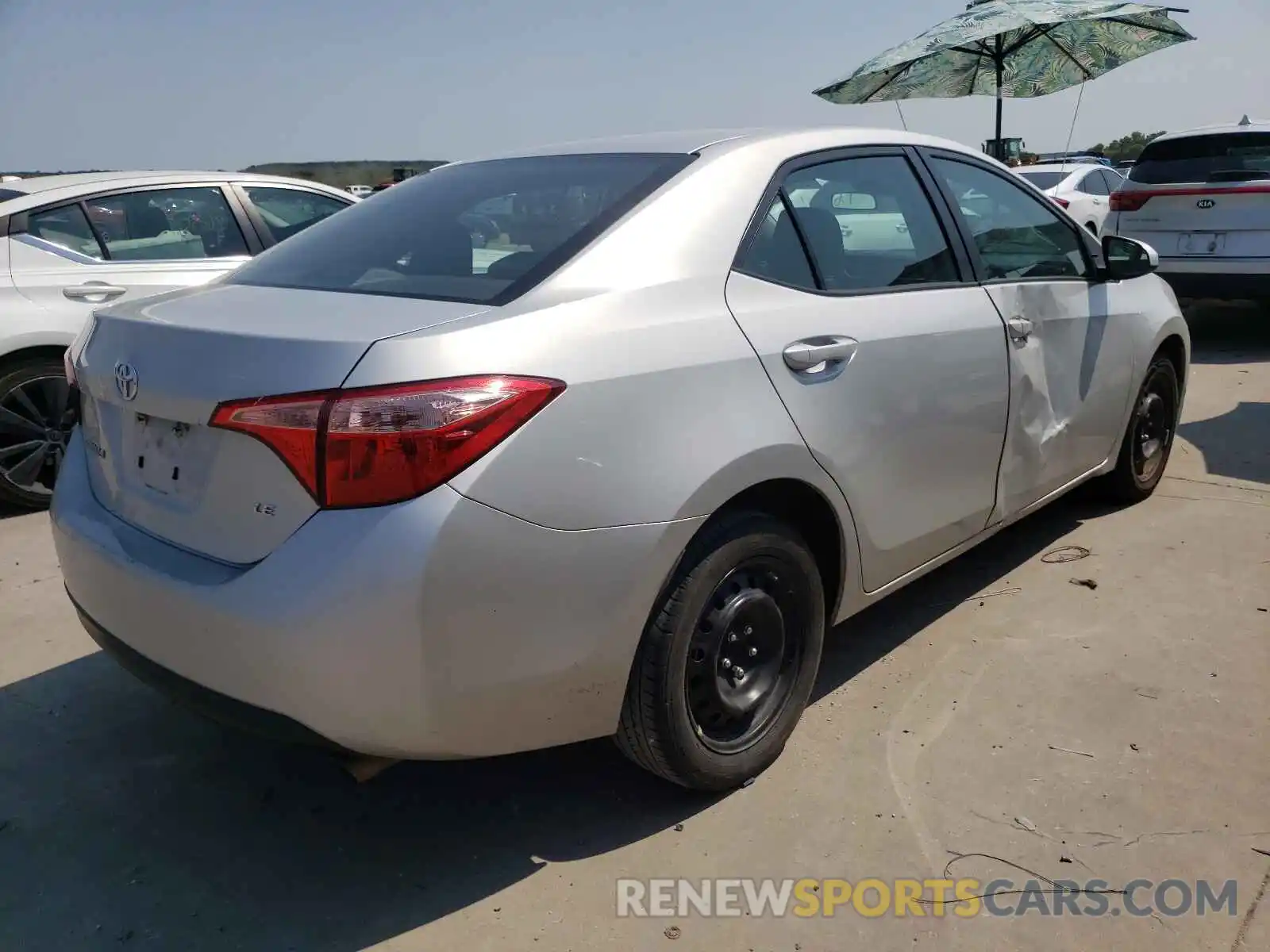 4 Photograph of a damaged car 5YFBURHE7KP934070 TOYOTA COROLLA 2019