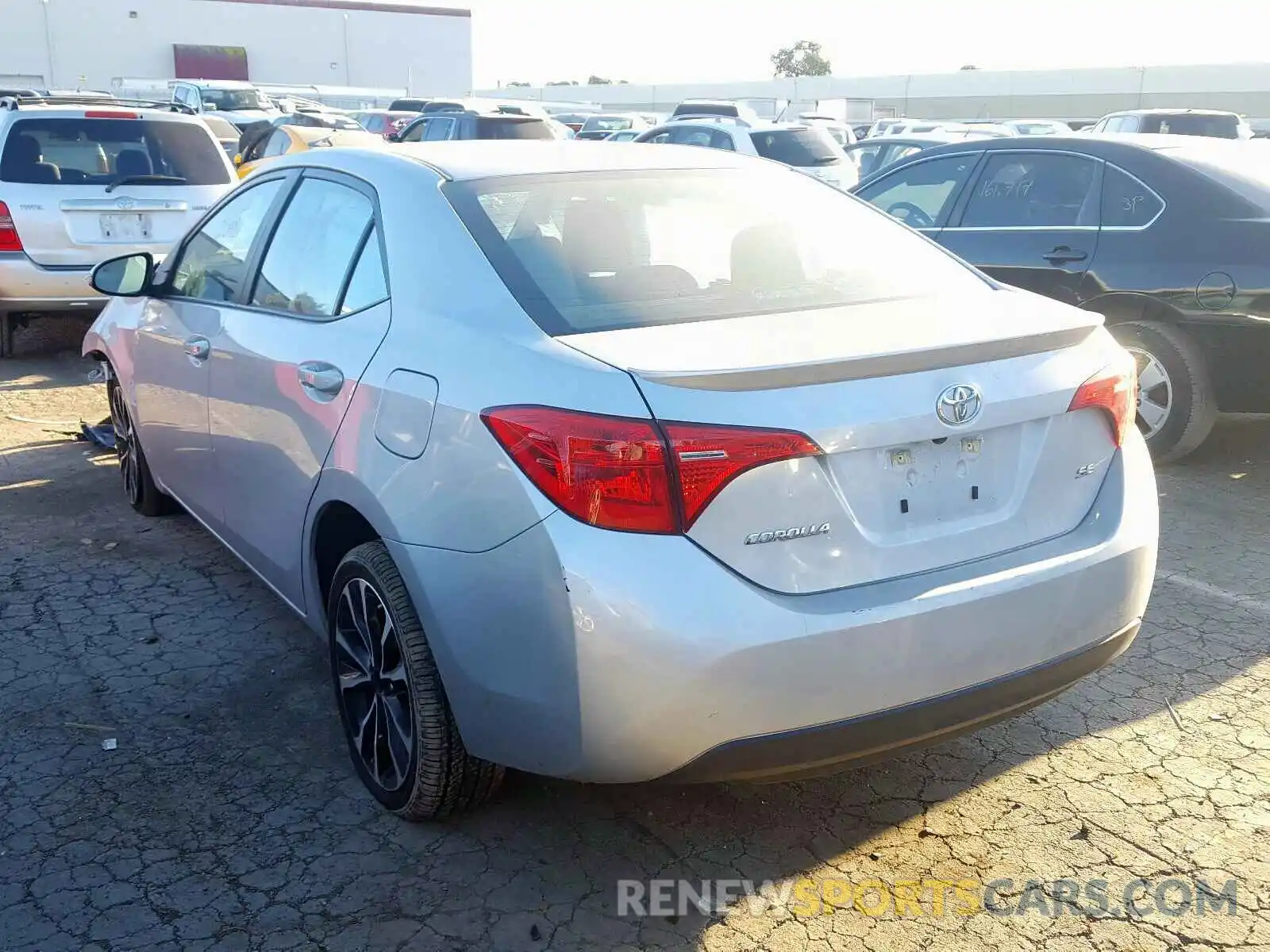 3 Photograph of a damaged car 5YFBURHE7KP934537 TOYOTA COROLLA 2019