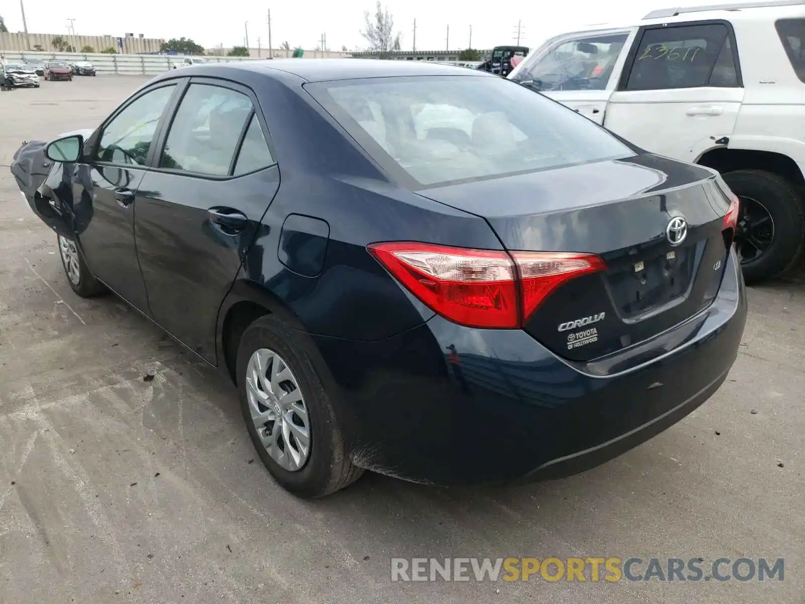 3 Photograph of a damaged car 5YFBURHE7KP934943 TOYOTA COROLLA 2019