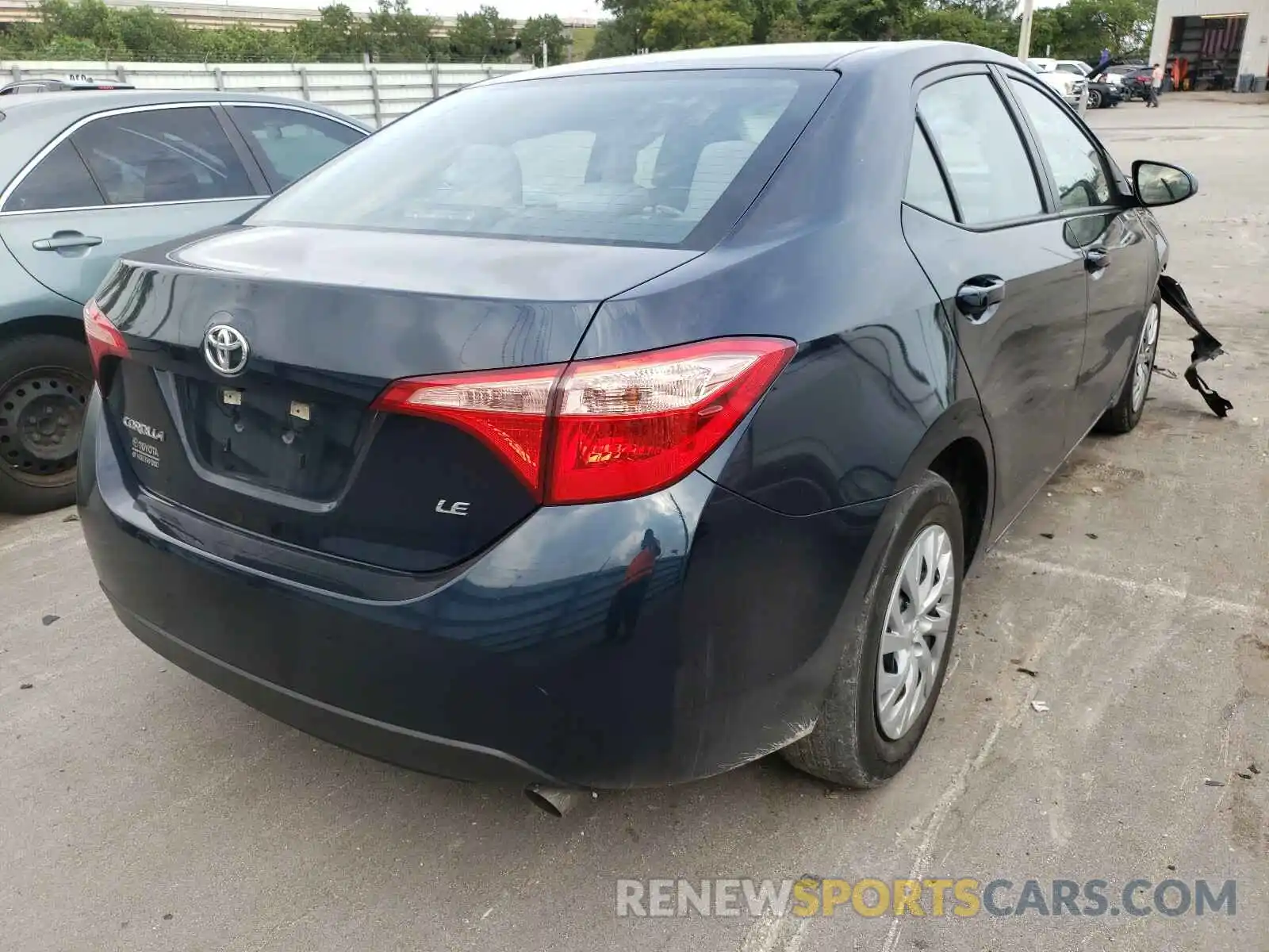 4 Photograph of a damaged car 5YFBURHE7KP934943 TOYOTA COROLLA 2019