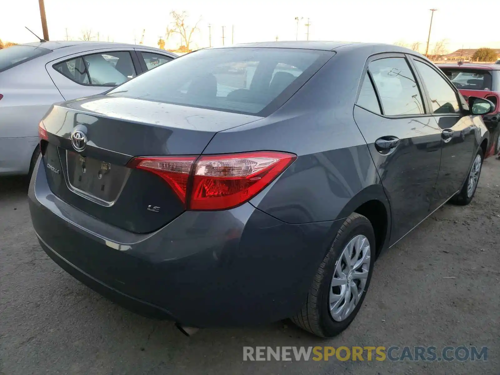 4 Photograph of a damaged car 5YFBURHE7KP934991 TOYOTA COROLLA 2019