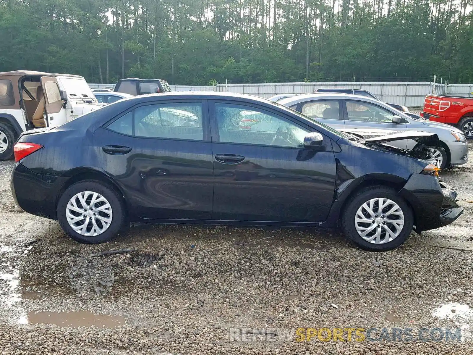 9 Photograph of a damaged car 5YFBURHE7KP935218 TOYOTA COROLLA 2019