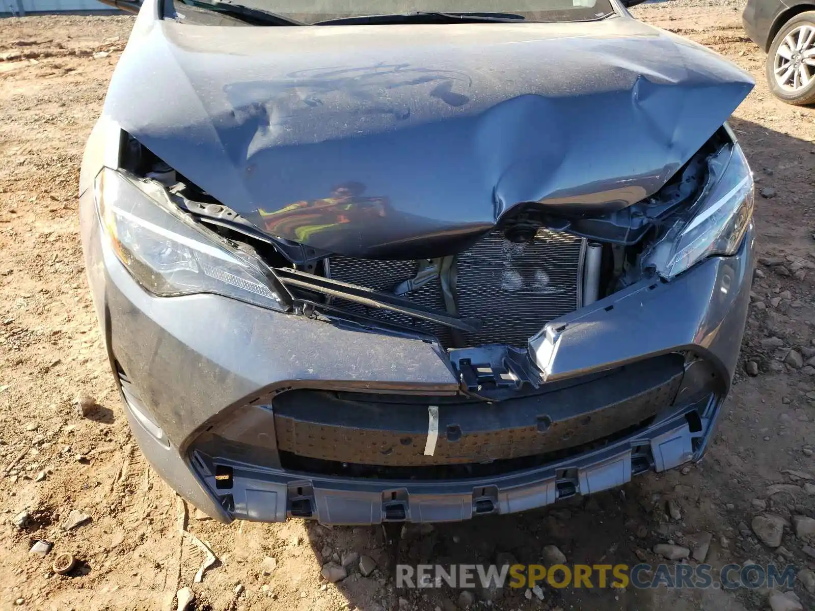 9 Photograph of a damaged car 5YFBURHE7KP935283 TOYOTA COROLLA 2019