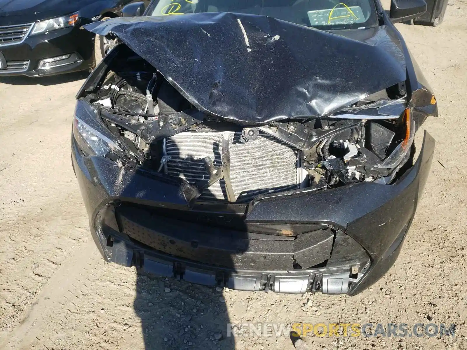 9 Photograph of a damaged car 5YFBURHE7KP935364 TOYOTA COROLLA 2019