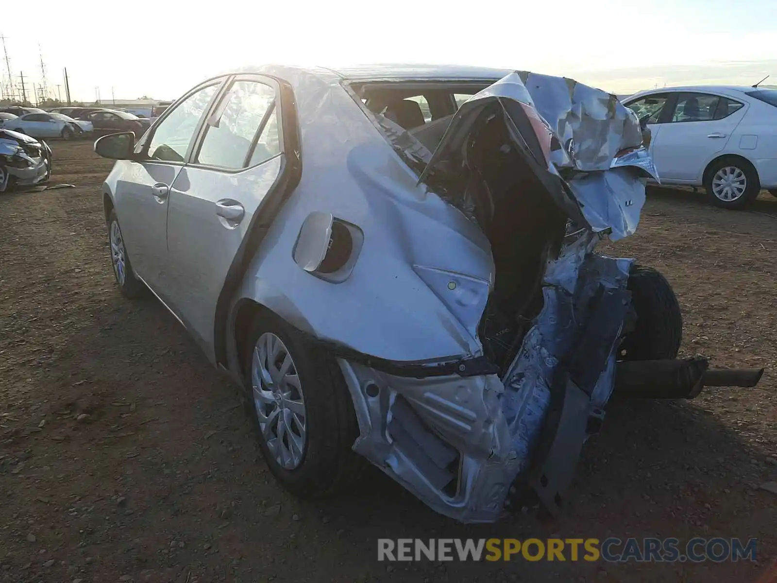 3 Photograph of a damaged car 5YFBURHE7KP935574 TOYOTA COROLLA 2019