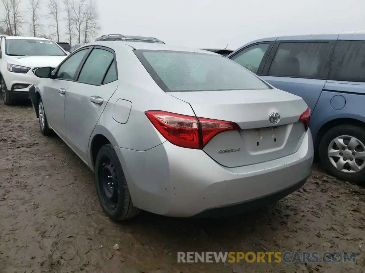 3 Photograph of a damaged car 5YFBURHE7KP935932 TOYOTA COROLLA 2019