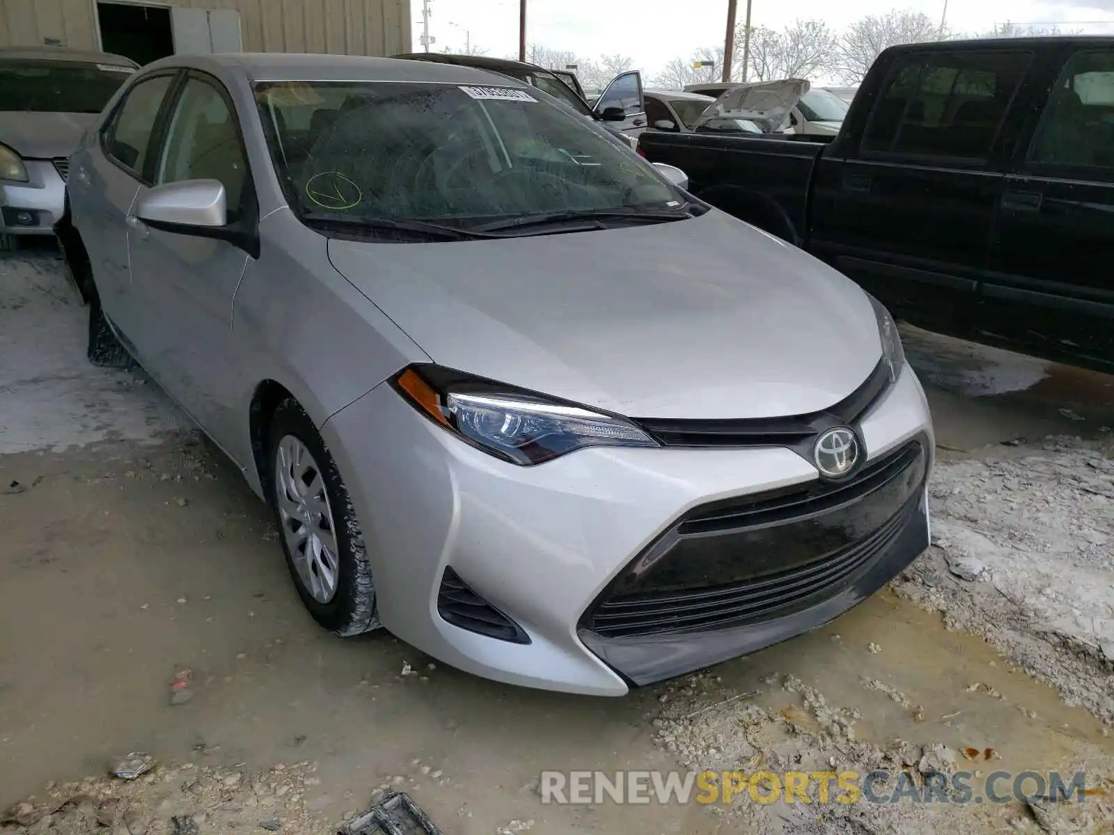 1 Photograph of a damaged car 5YFBURHE7KP936899 TOYOTA COROLLA 2019