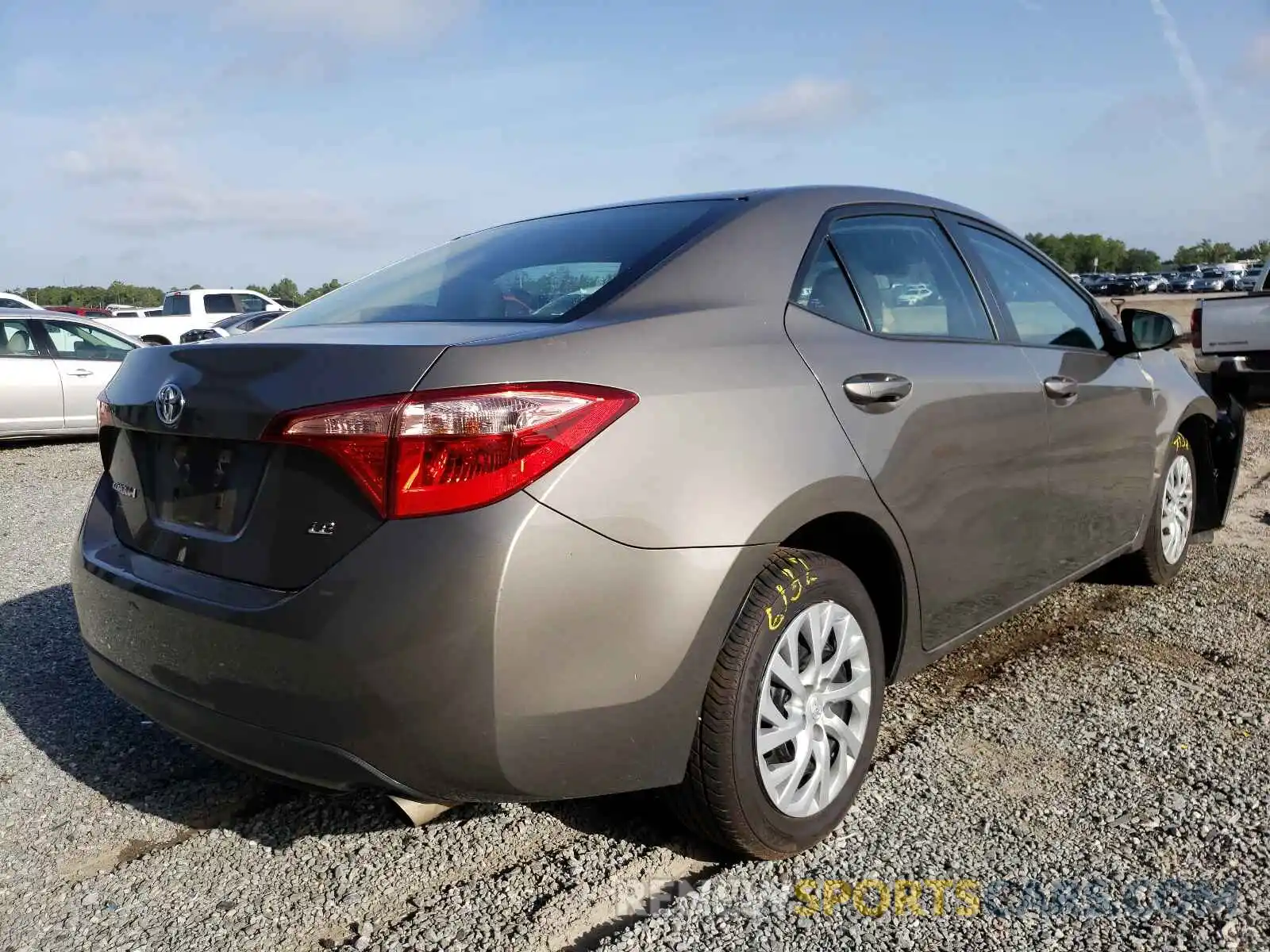 4 Photograph of a damaged car 5YFBURHE7KP937017 TOYOTA COROLLA 2019