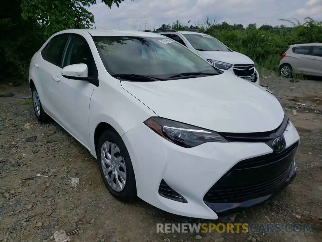 1 Photograph of a damaged car 5YFBURHE7KP937261 TOYOTA COROLLA 2019