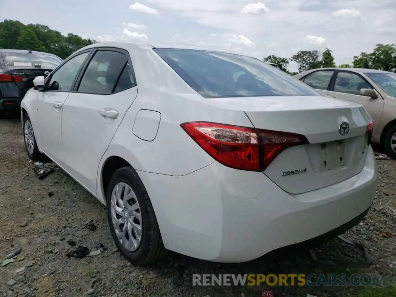 3 Photograph of a damaged car 5YFBURHE7KP937261 TOYOTA COROLLA 2019