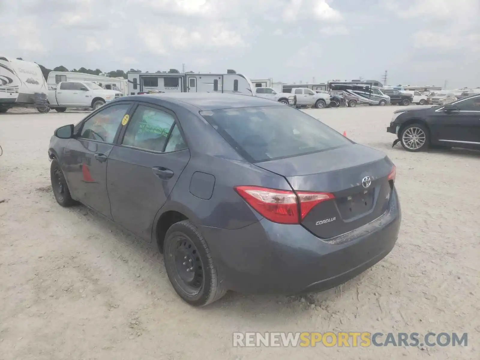 3 Photograph of a damaged car 5YFBURHE7KP938510 TOYOTA COROLLA 2019