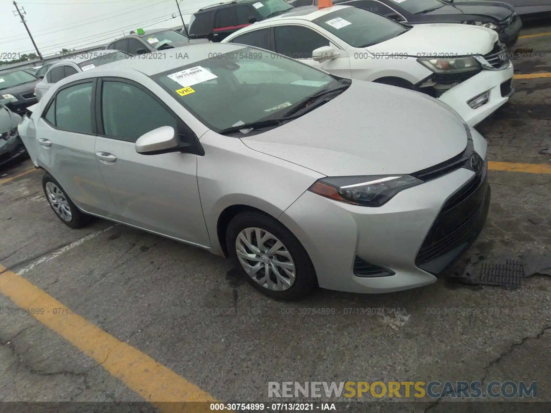 1 Photograph of a damaged car 5YFBURHE7KP938605 TOYOTA COROLLA 2019