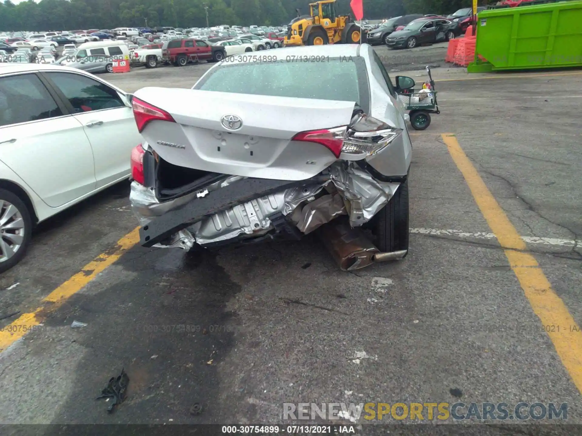 6 Photograph of a damaged car 5YFBURHE7KP938605 TOYOTA COROLLA 2019