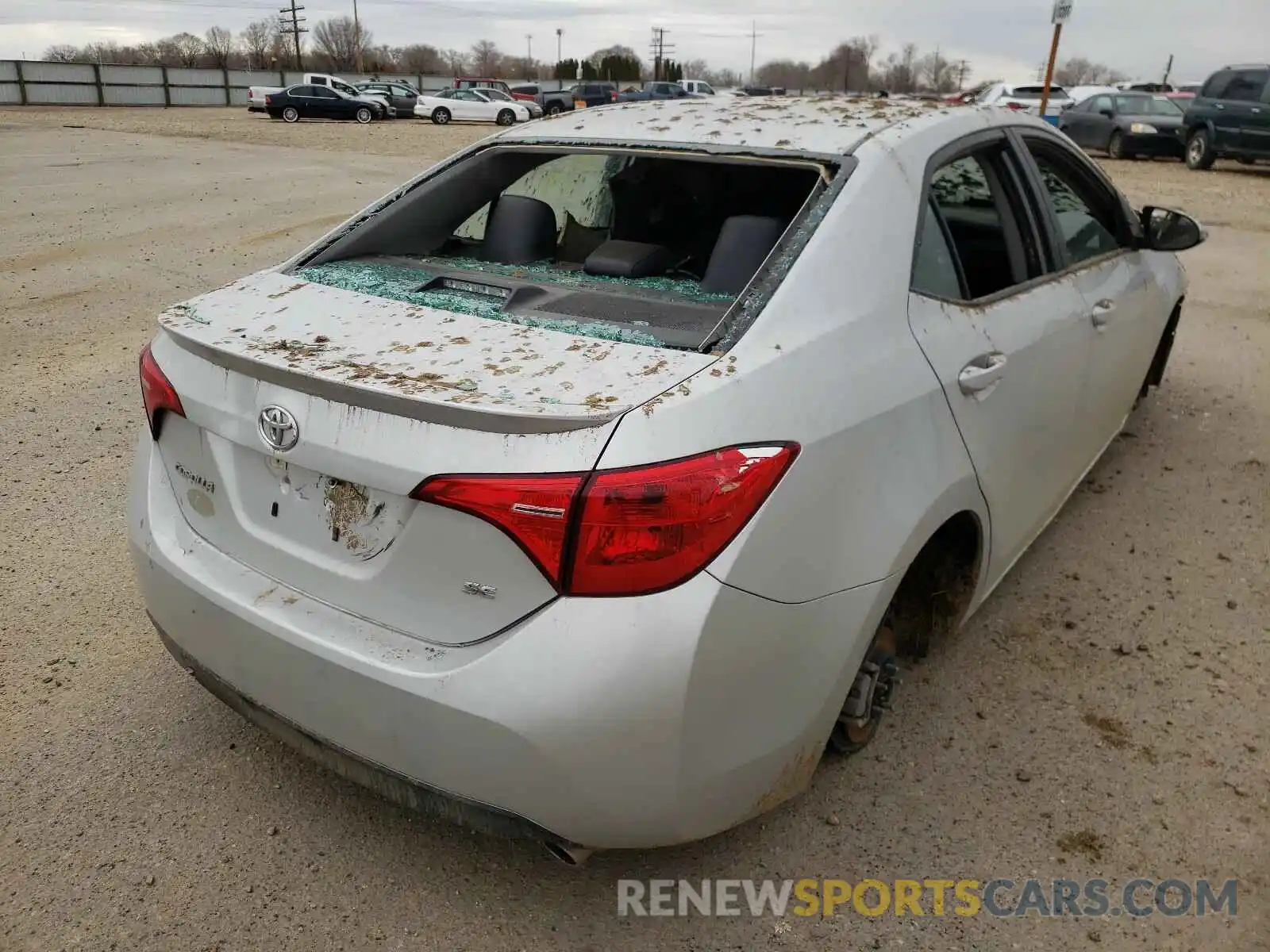 4 Photograph of a damaged car 5YFBURHE7KP938670 TOYOTA COROLLA 2019