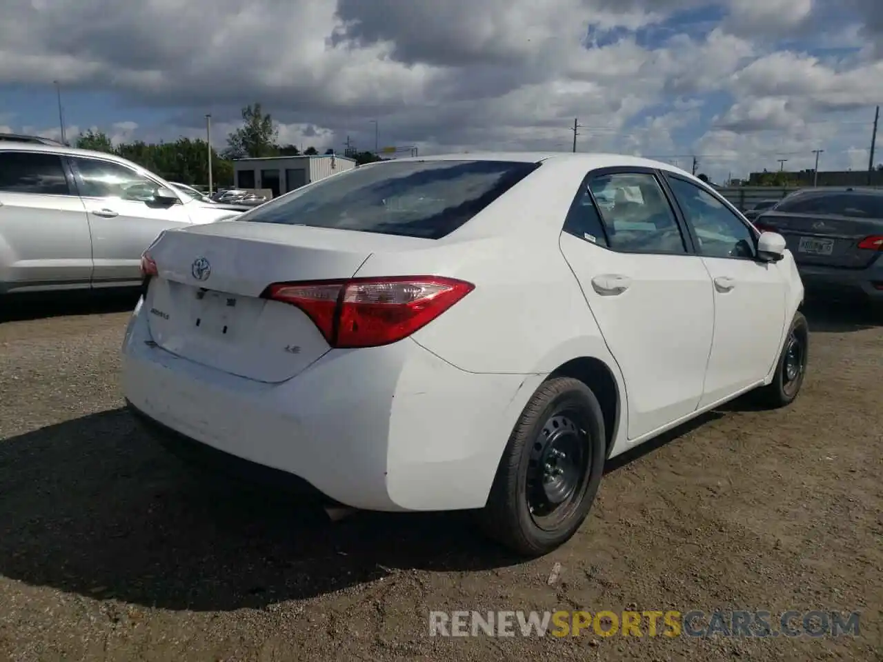 4 Photograph of a damaged car 5YFBURHE7KP938877 TOYOTA COROLLA 2019