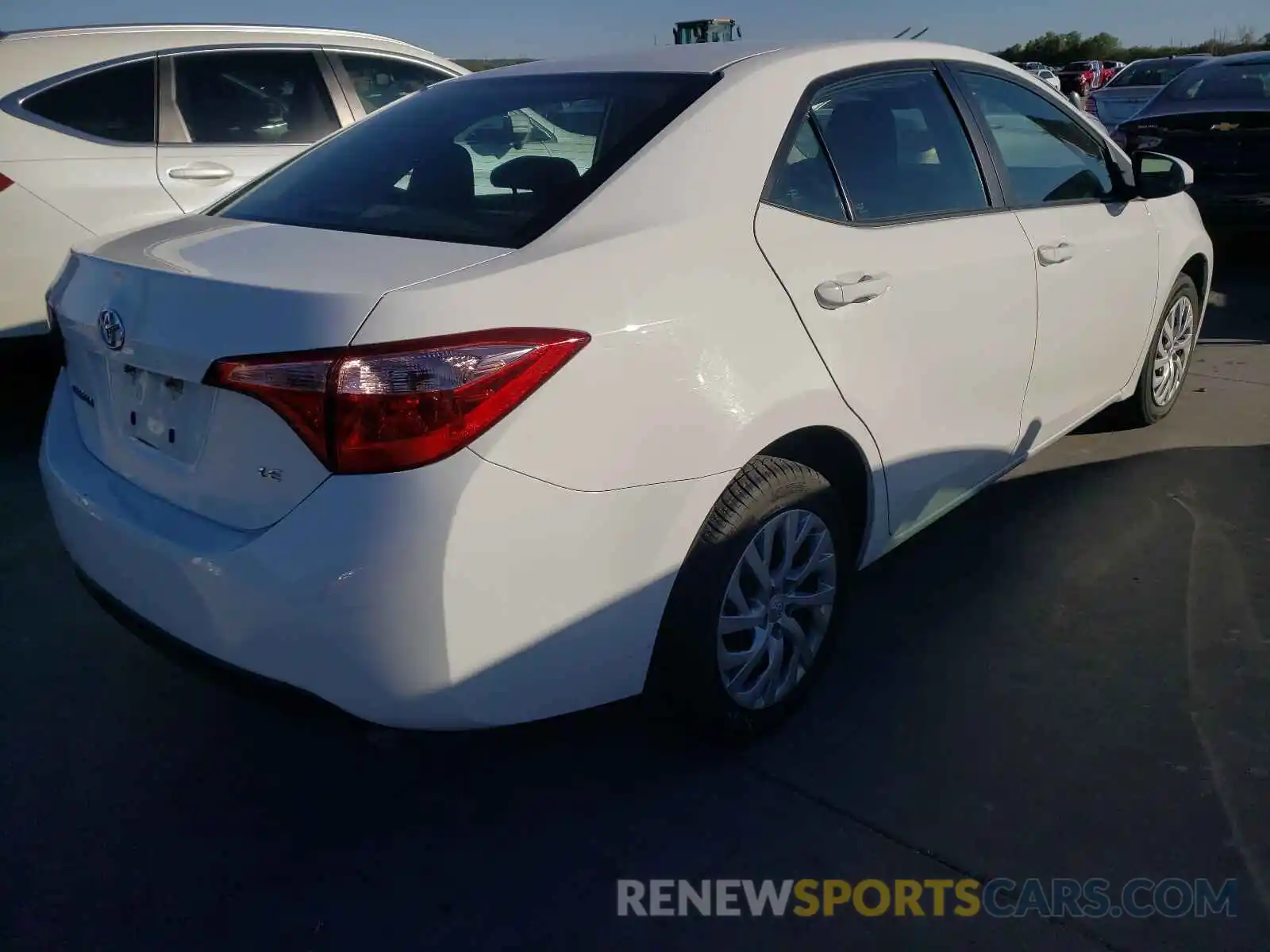 4 Photograph of a damaged car 5YFBURHE7KP939088 TOYOTA COROLLA 2019