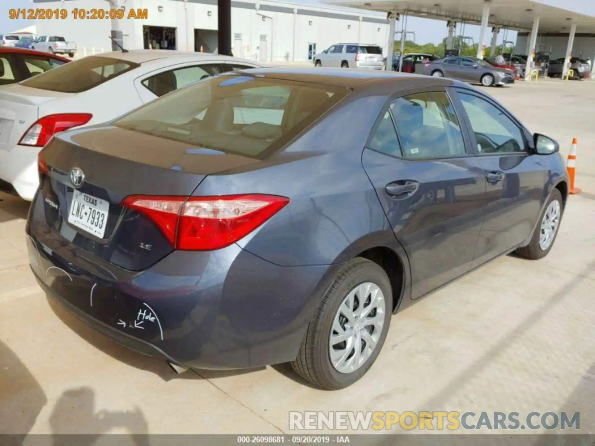 15 Photograph of a damaged car 5YFBURHE7KP939172 TOYOTA COROLLA 2019