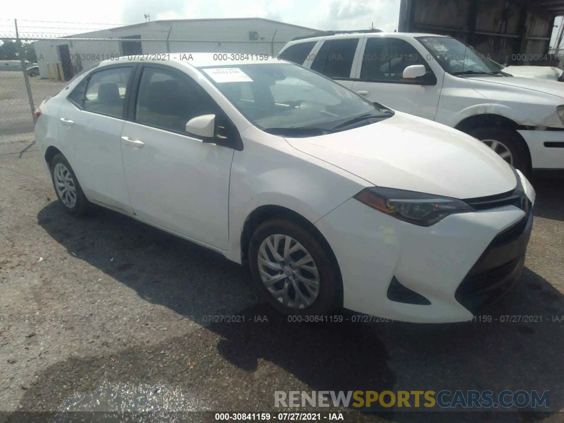 1 Photograph of a damaged car 5YFBURHE7KP939866 TOYOTA COROLLA 2019