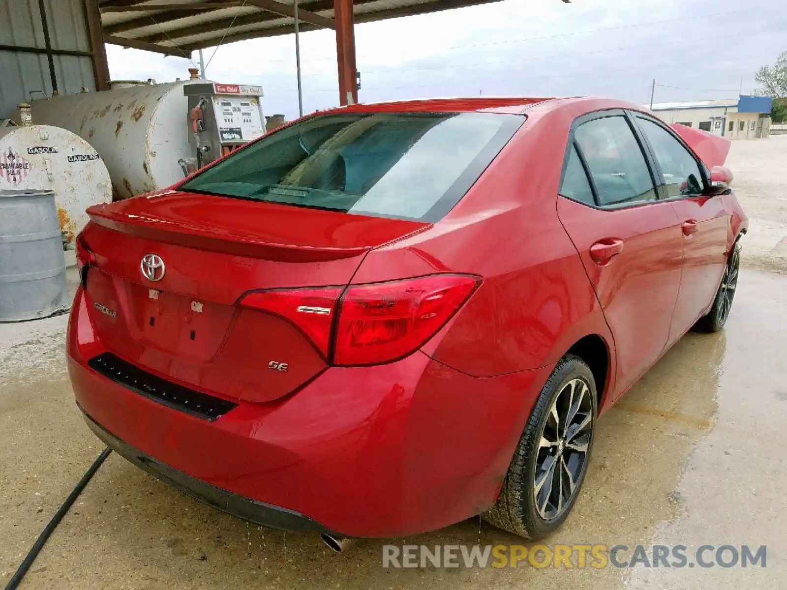 4 Photograph of a damaged car 5YFBURHE7KP940516 TOYOTA COROLLA 2019