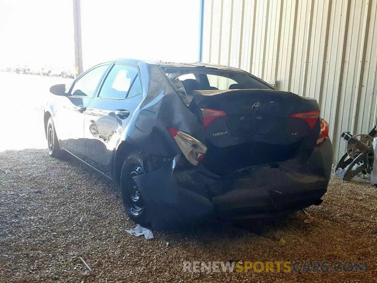 3 Photograph of a damaged car 5YFBURHE7KP940645 TOYOTA COROLLA 2019