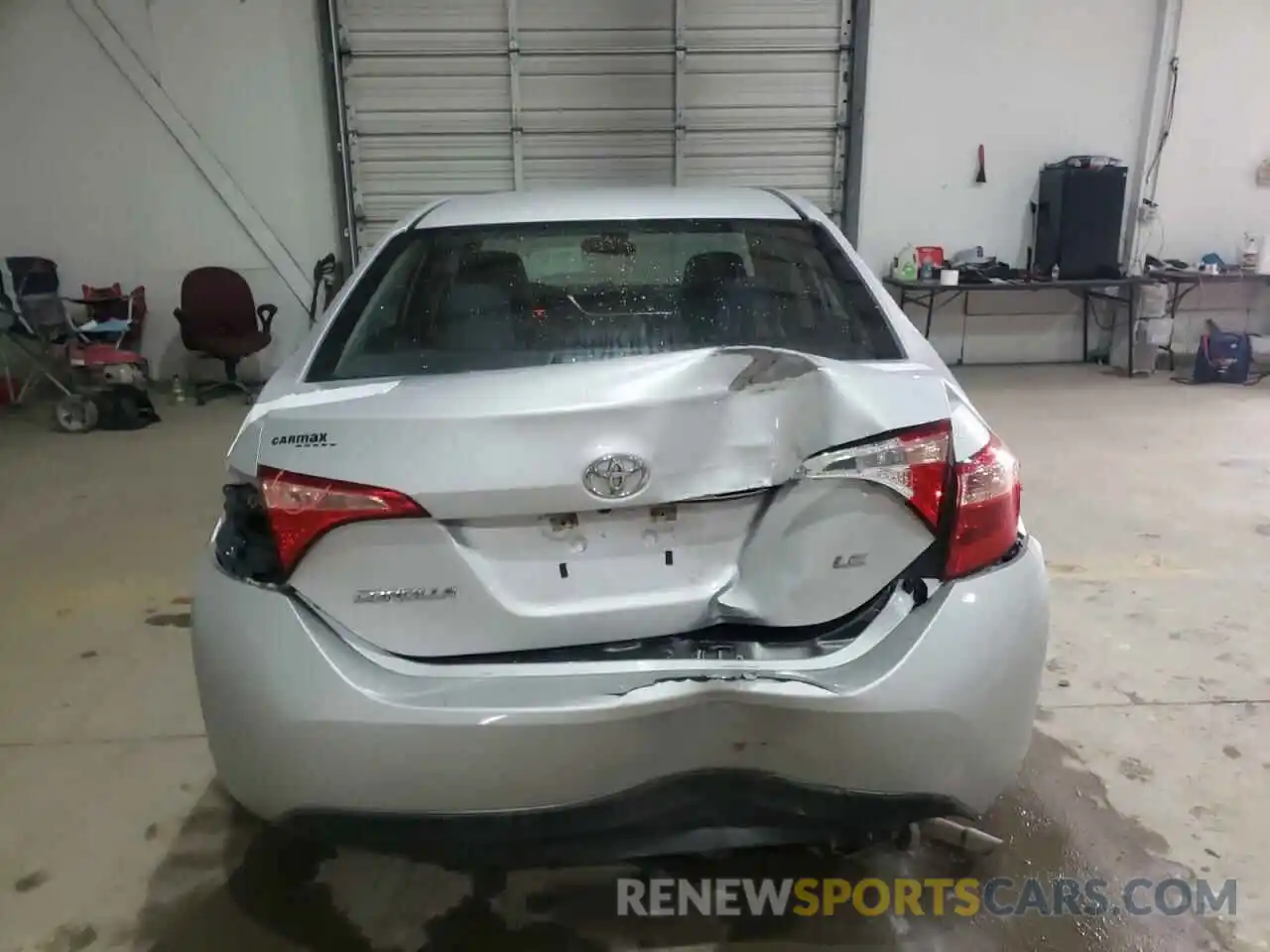 9 Photograph of a damaged car 5YFBURHE7KP940967 TOYOTA COROLLA 2019