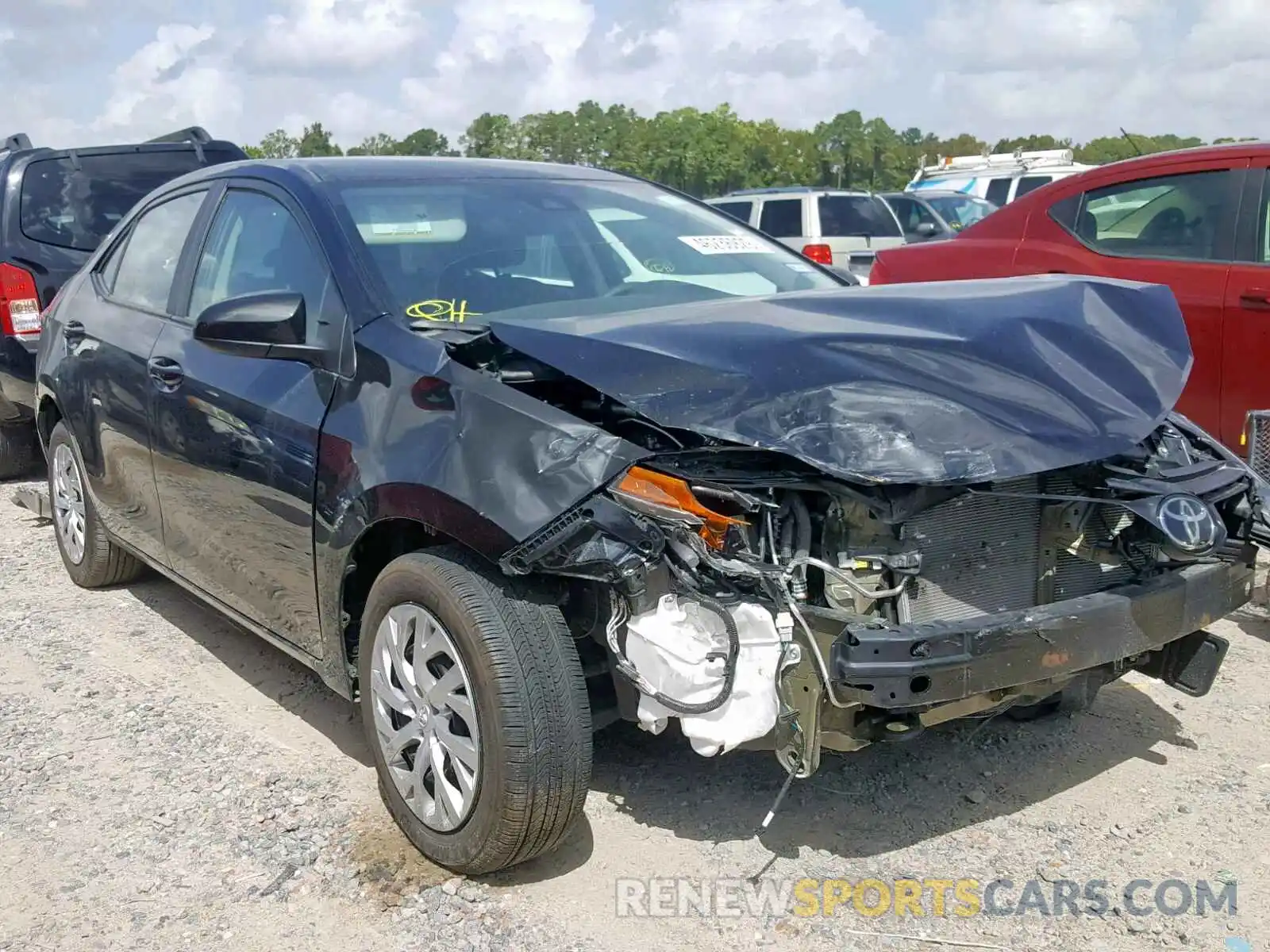 1 Photograph of a damaged car 5YFBURHE7KP940970 TOYOTA COROLLA 2019