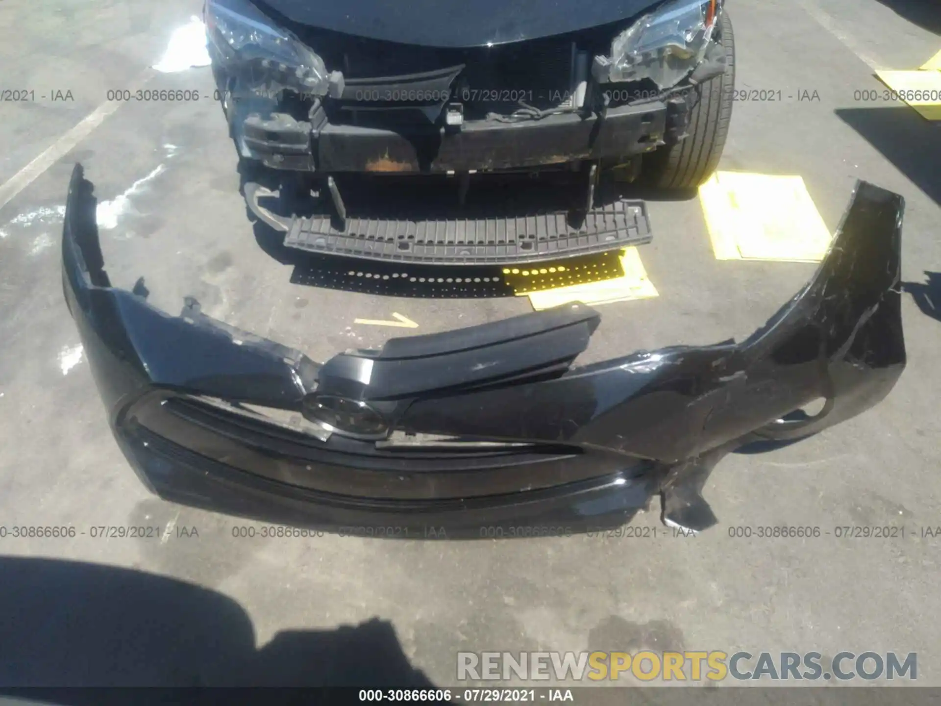 12 Photograph of a damaged car 5YFBURHE7KP941066 TOYOTA COROLLA 2019