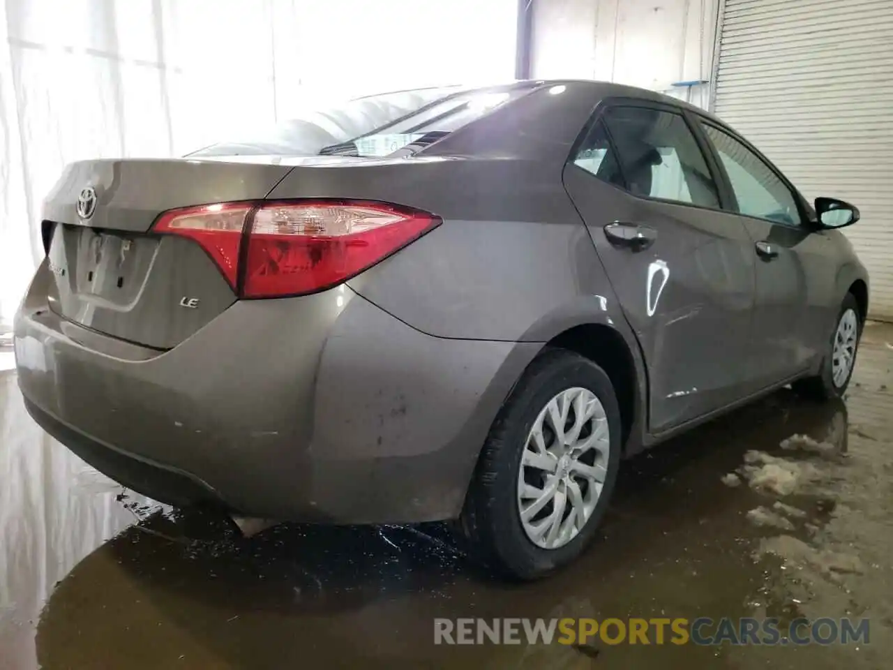 4 Photograph of a damaged car 5YFBURHE7KP941262 TOYOTA COROLLA 2019