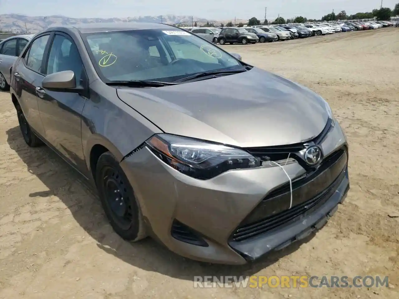 1 Photograph of a damaged car 5YFBURHE7KP941343 TOYOTA COROLLA 2019