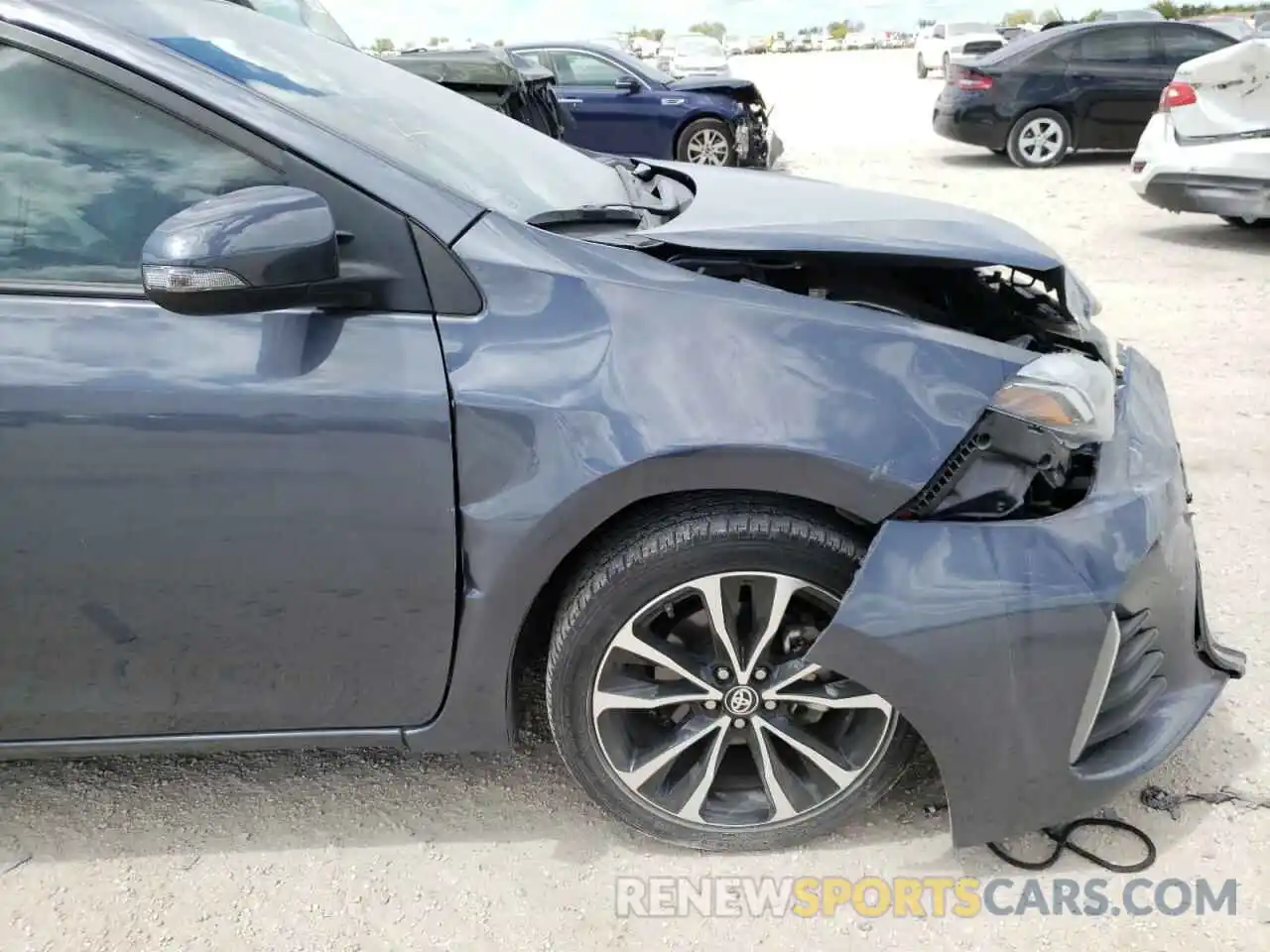 9 Photograph of a damaged car 5YFBURHE7KP943058 TOYOTA COROLLA 2019