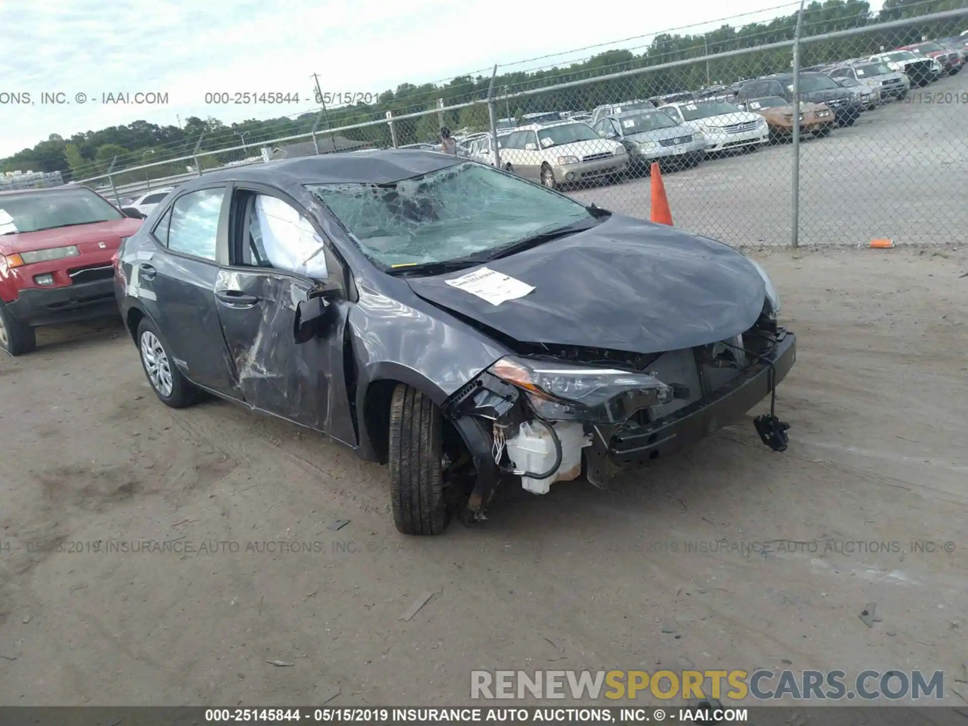 1 Photograph of a damaged car 5YFBURHE7KP943092 TOYOTA COROLLA 2019