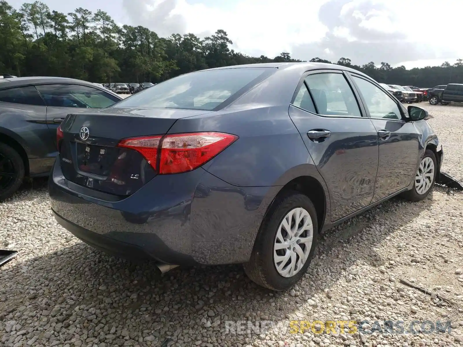 4 Photograph of a damaged car 5YFBURHE7KP943190 TOYOTA COROLLA 2019