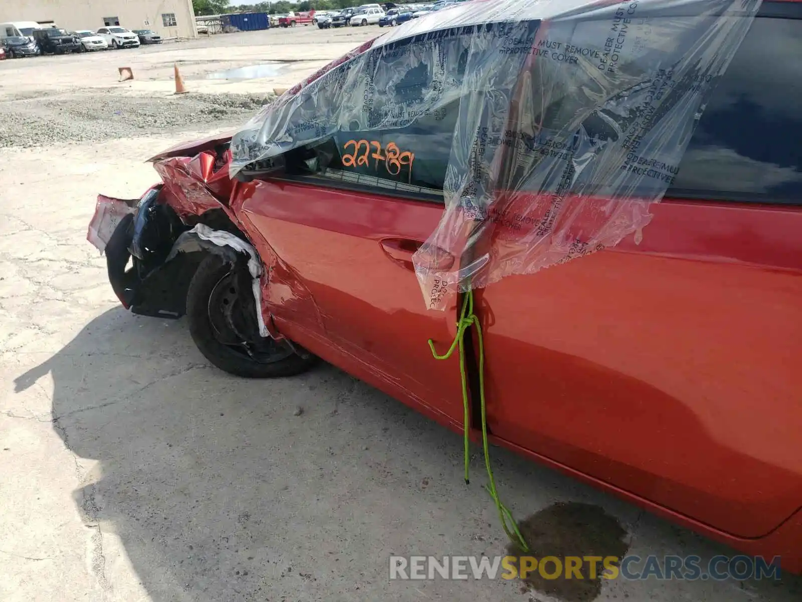 10 Photograph of a damaged car 5YFBURHE7KP943870 TOYOTA COROLLA 2019