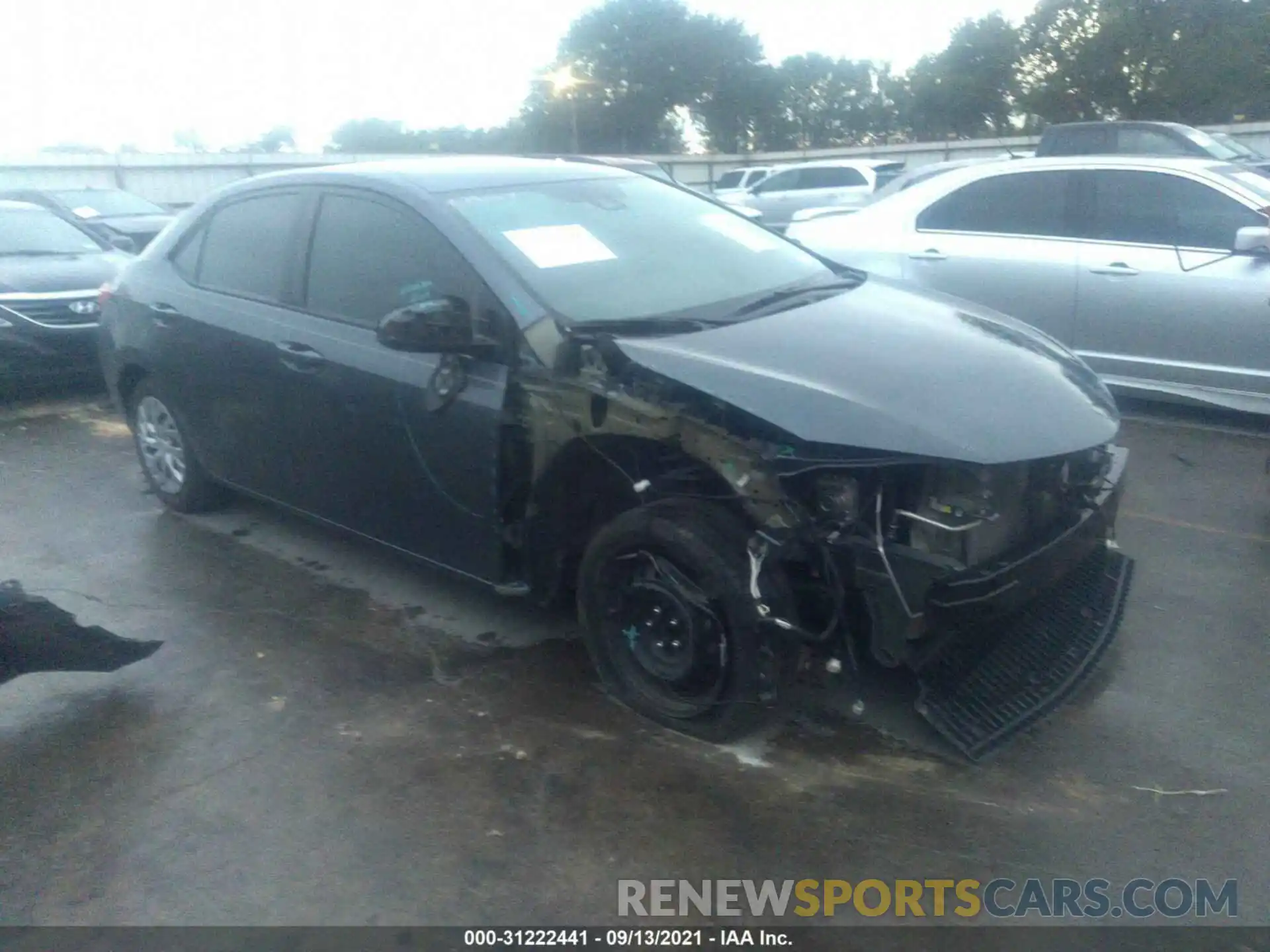 1 Photograph of a damaged car 5YFBURHE7KP943898 TOYOTA COROLLA 2019