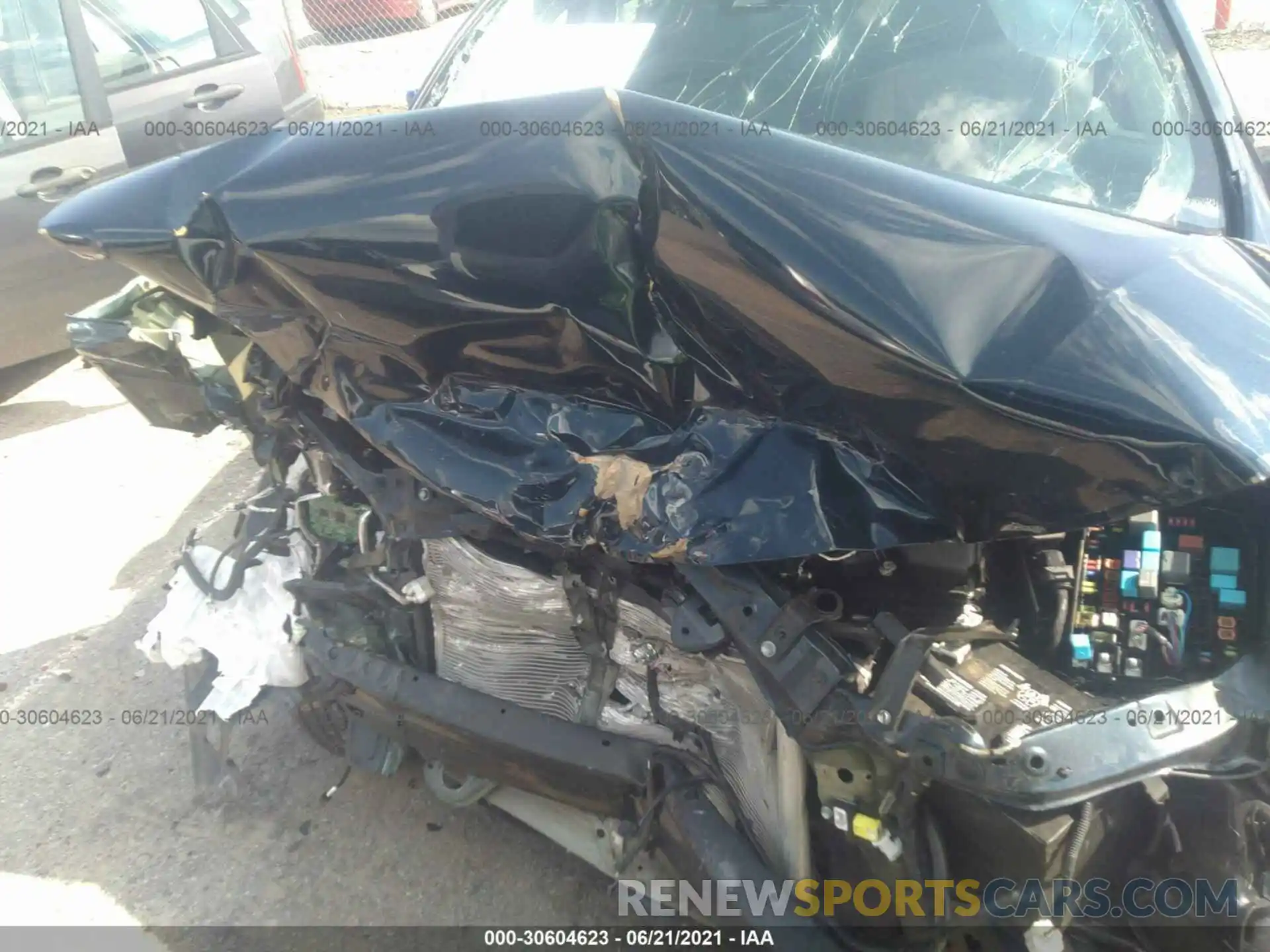 10 Photograph of a damaged car 5YFBURHE7KP944517 TOYOTA COROLLA 2019