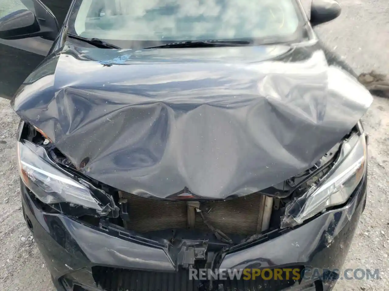 7 Photograph of a damaged car 5YFBURHE7KP944520 TOYOTA COROLLA 2019