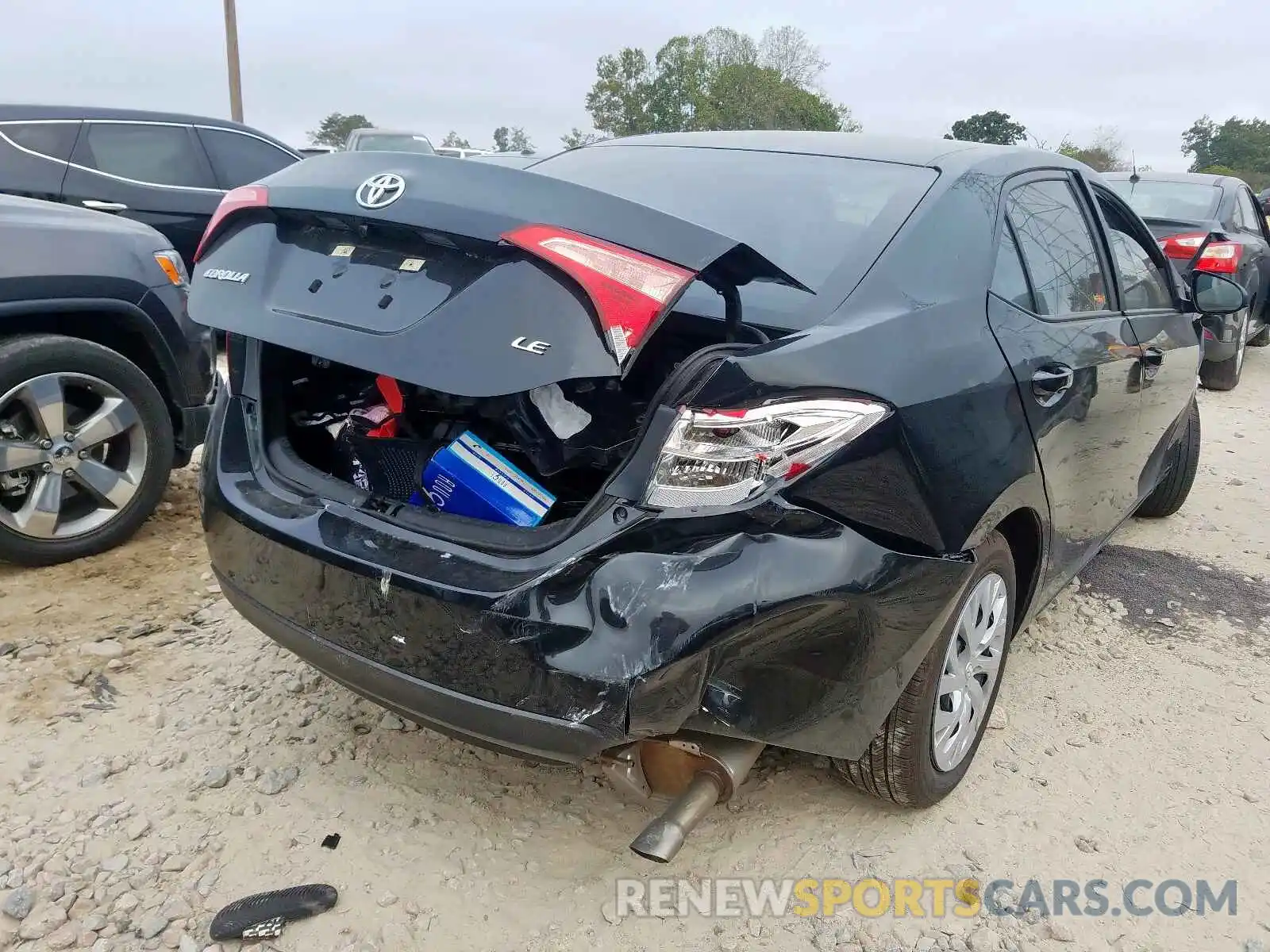 4 Photograph of a damaged car 5YFBURHE7KP944534 TOYOTA COROLLA 2019