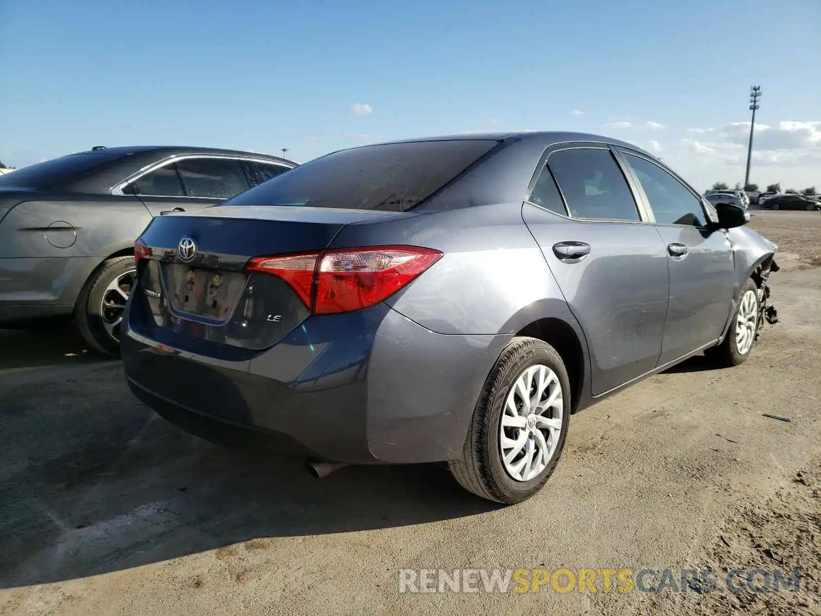 4 Photograph of a damaged car 5YFBURHE7KP945148 TOYOTA COROLLA 2019